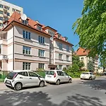 Seventh Heaven By Grand Apartments